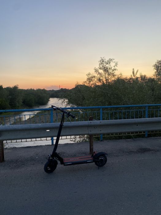 kugoo m4 pro електросамокат