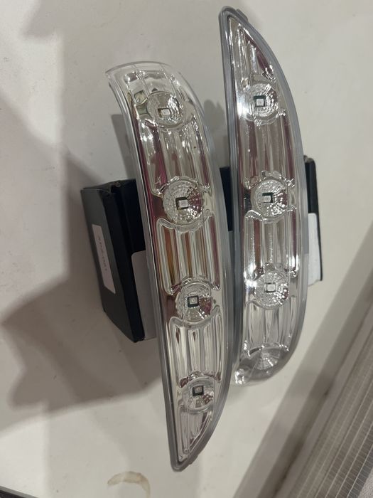 led поворотник Покажчик повороту дзеркала Hyundai Tucson ix35