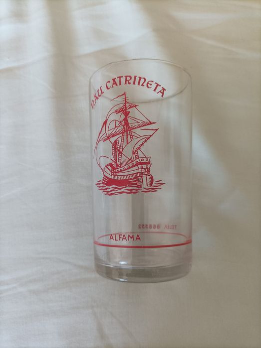 Copo antigo antigo gravado "Nau Catrineta"