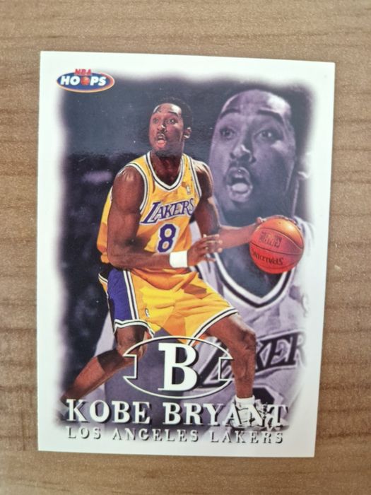 Karta nba 1998-99 Skybox Kobe Bryant