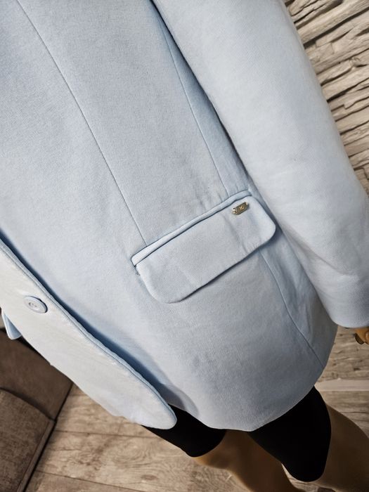 Marynarka dresowa Brandenburg Couture jasnoniebieska rozmiar L