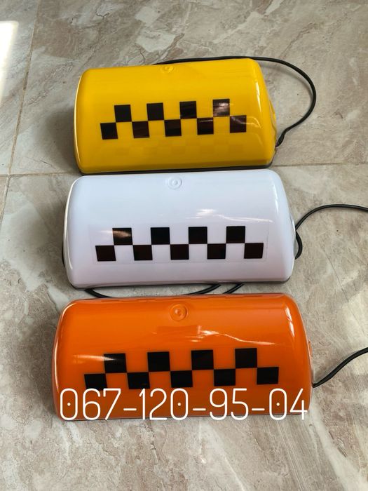 Знак, Фишка, Шашка, такси з шашками на магнитах. Фонарь такси