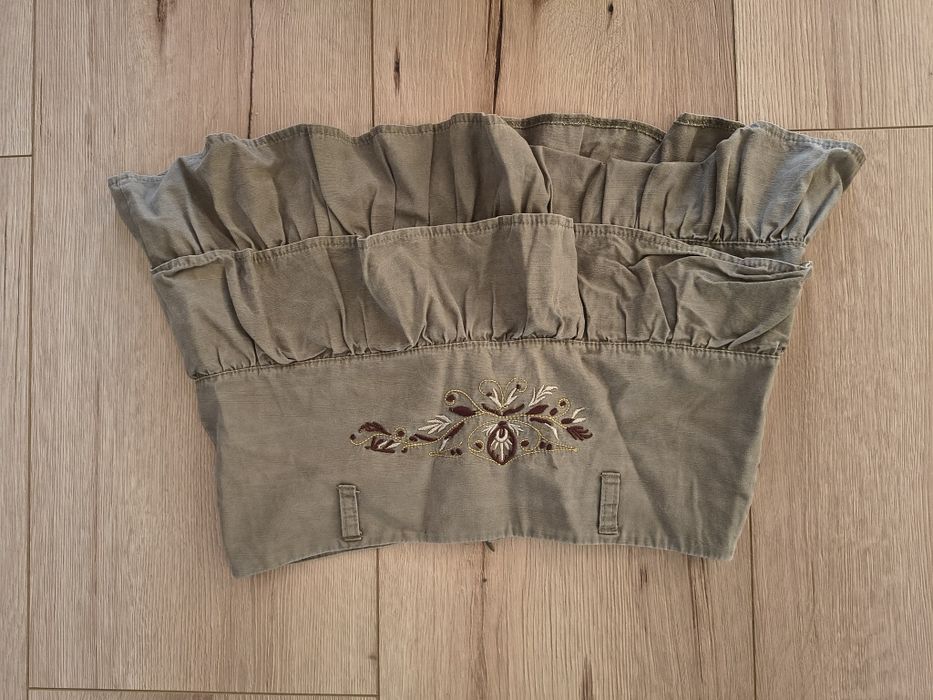 Spódnica krótka oliwkowa