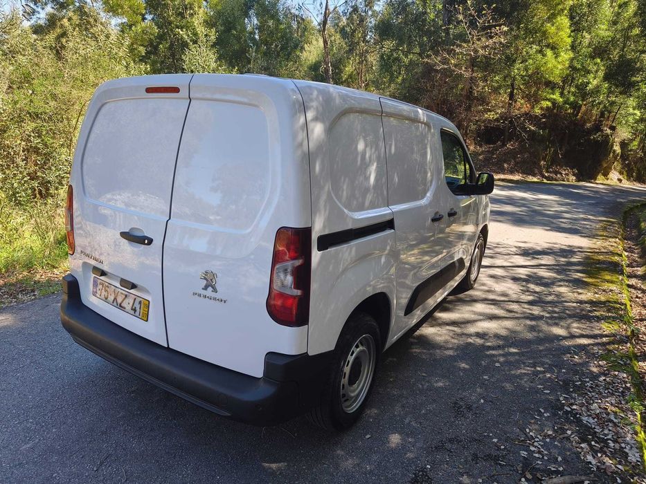 Peugeot Partner 1.6 com IVA Dedutível