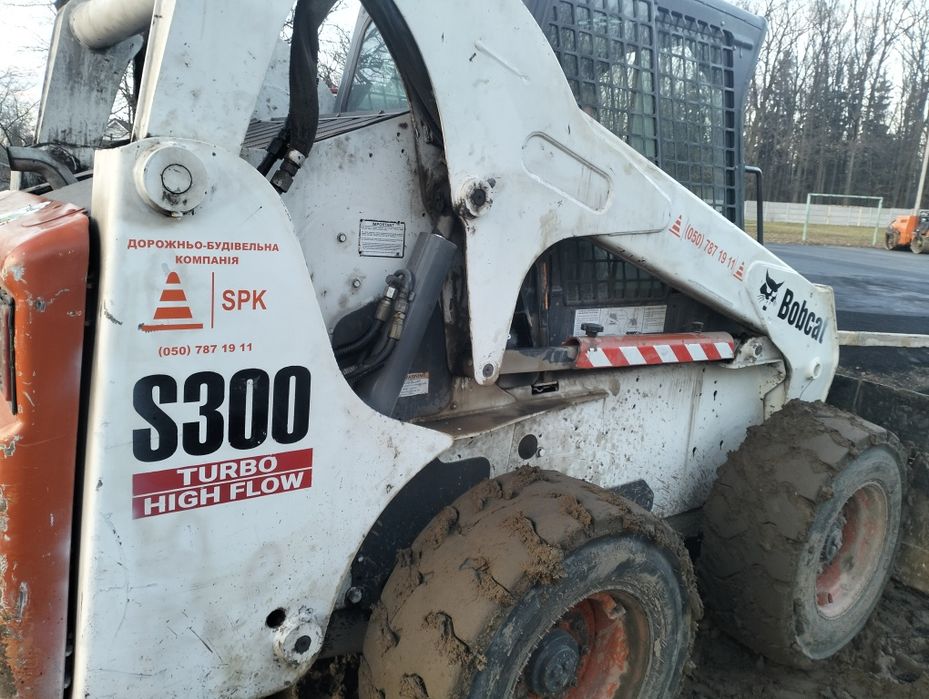 Оренда міні навантажувача  BOBCAT