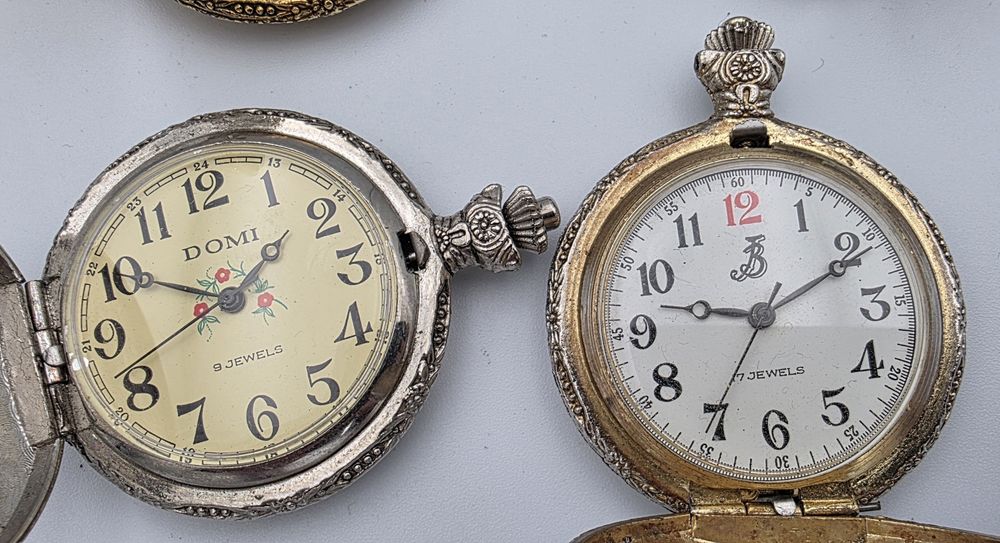 Zestaw 4 zegarkow kieszonkowych Monte Carlo Domi mechaniczne nakręcane