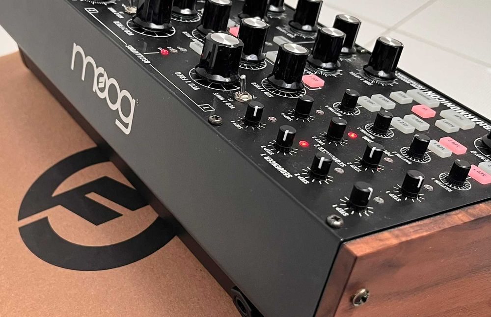 Moog Subharmonicon – profesjonalny syntezator modularny !