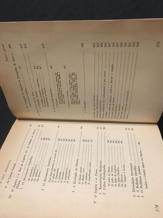 Grécia. Men of Athens/ Roma e o seu Destino/ O Homem Romano