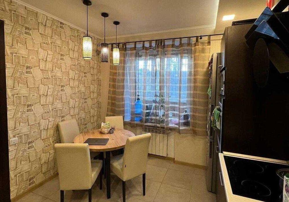 Продам 3 комн. квартиру Кирпичный дом Сертификат низ Рабочей Кедрина NK