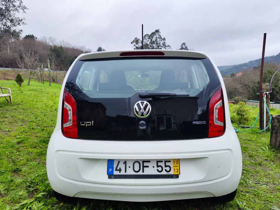 VW up 1.0 bluemotion como novo