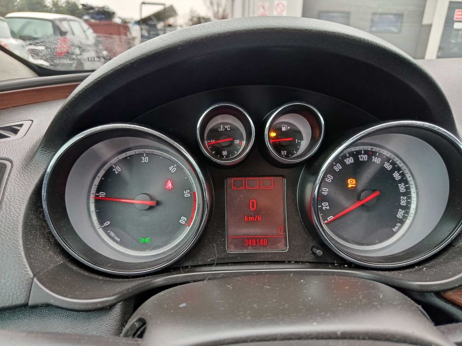 Opel Insignia A 2.0 CDTI 2009r NA CZĘŚCI