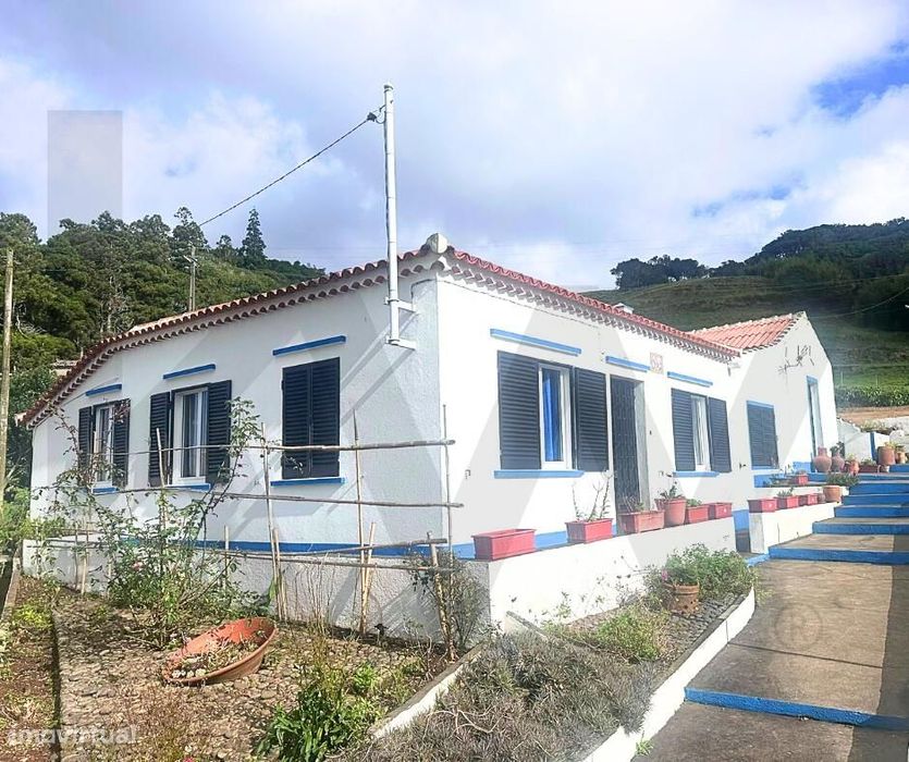 Moradia T3 - Santa Bárbara