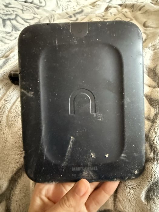 Електронна книга Barnes & Noble Nook Simple Touch