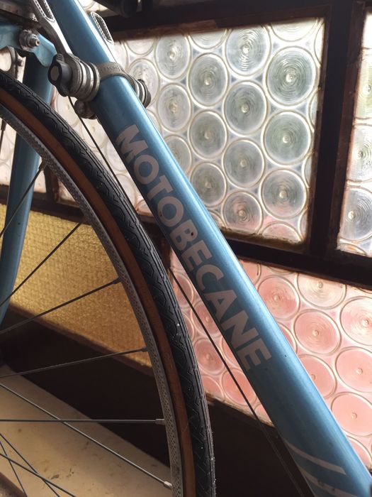 Motobecane quase nova