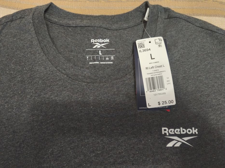 Шорти та футболка Reebok RI left chest розмір Л