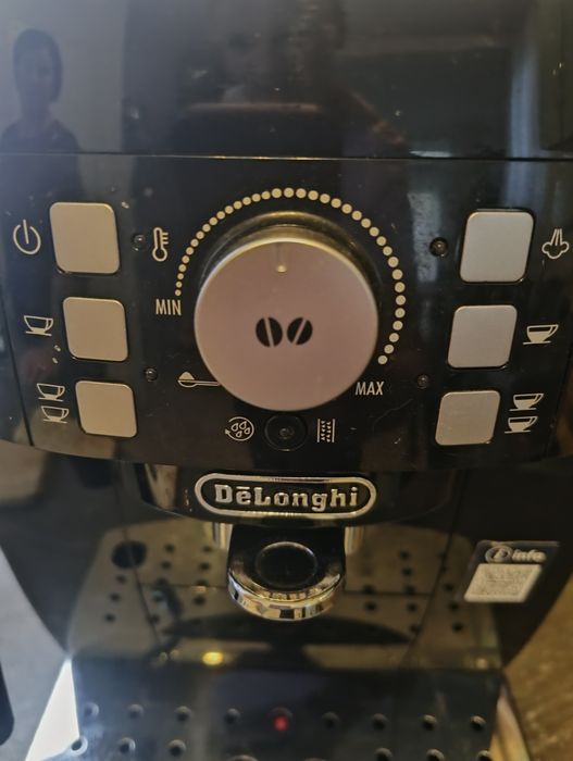 Ekspres do kawy DeLonghi