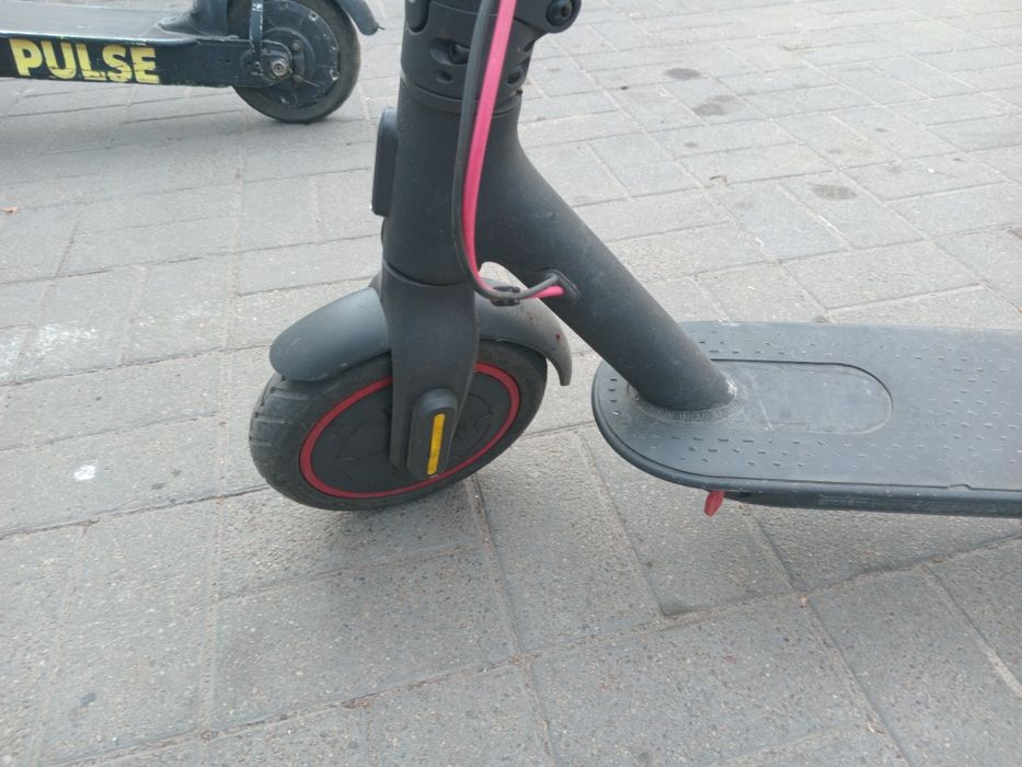 електросамокат ксіомі