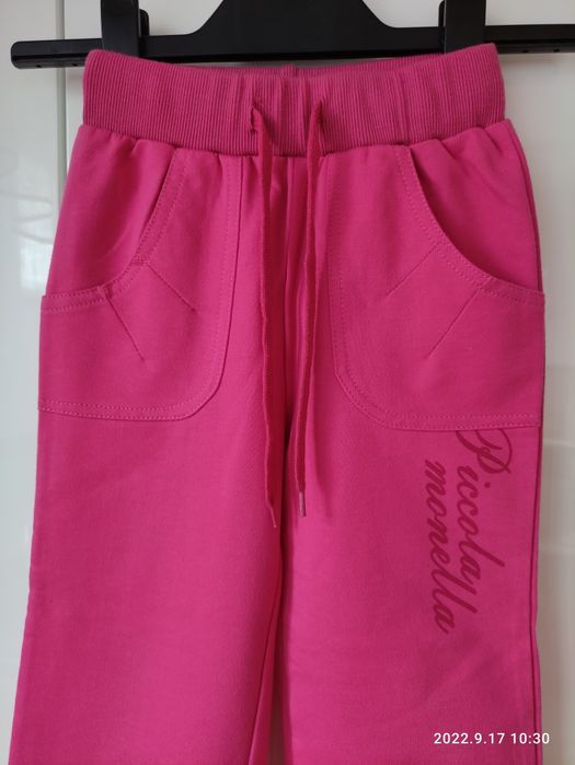 Spodnie dresowe r 104