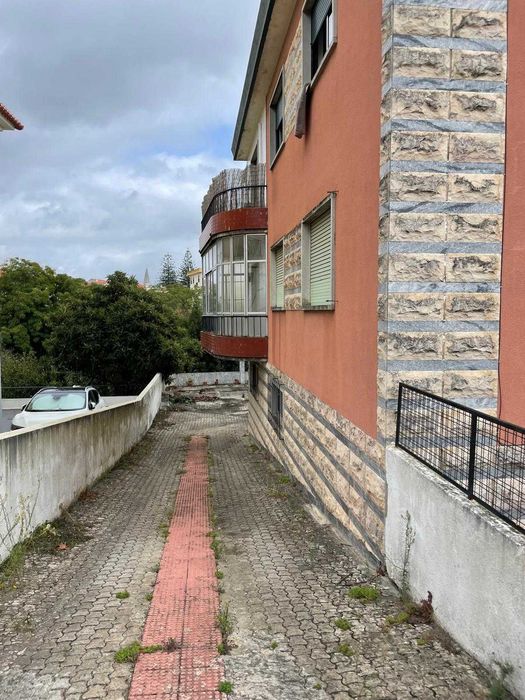 Fração R/Chão Exclusiva - Centro de Santarém