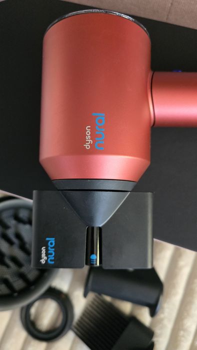 Dyson supersonic nural