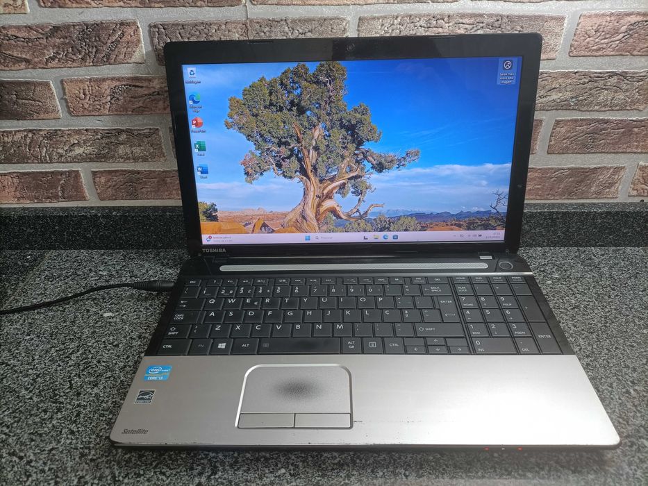 Toshiba C50-A0238 core i3 RAM 4gb disco HD 500gb