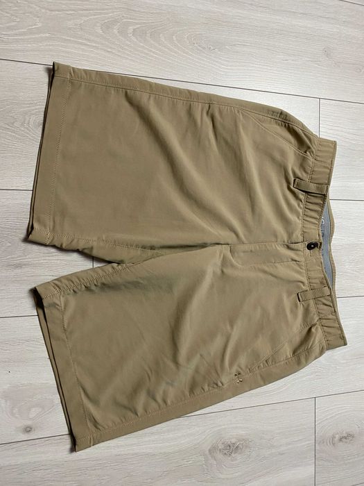 UNDER ARMOUR r.32 oryginalne szorty męskie stan BDB