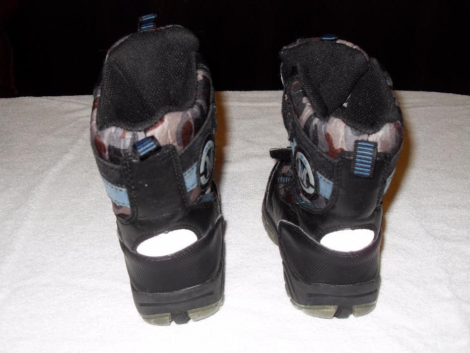 Buty zimowe rozm.EUR28 Bubble gummers