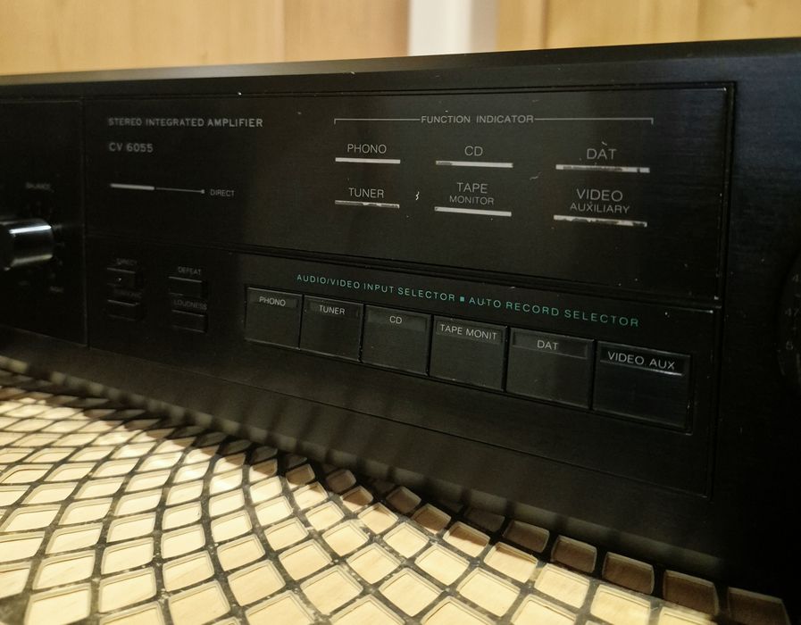 Wzmacniacz Dual CV 6055 klasa A