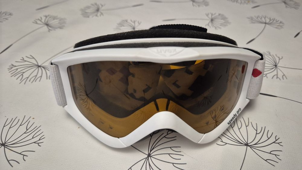 Gogle dziecięce UVEX junior białe