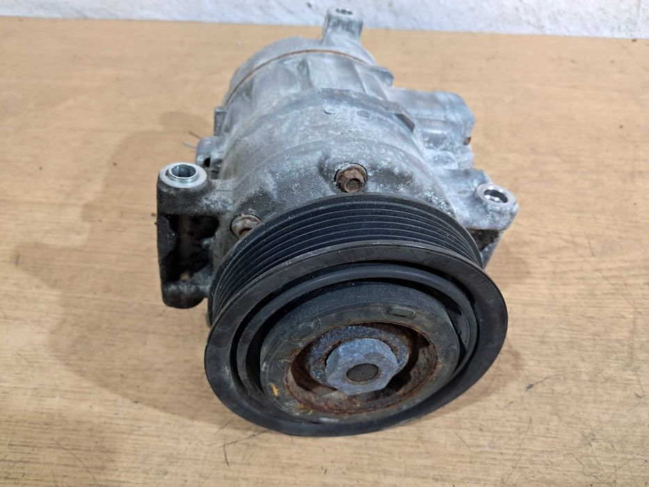 Kompresor sprężarka klimatyzacji 2.0 AUDI A4 B8 A5 8T Q5 8R DENSO