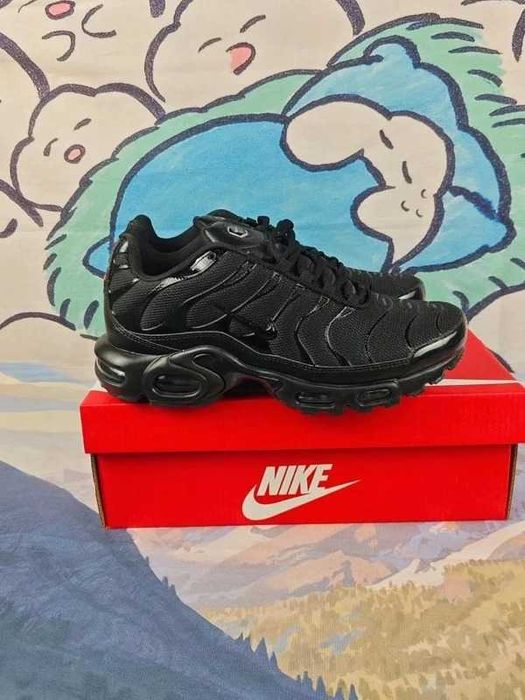 "Buty męskie Trampk Nike_Air_Max_TN_Plus_Black R.38