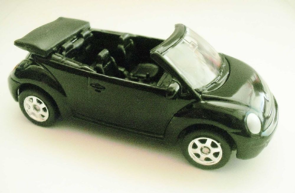 Volkswagen Cabriolet da Welly - esc. +/-1/64