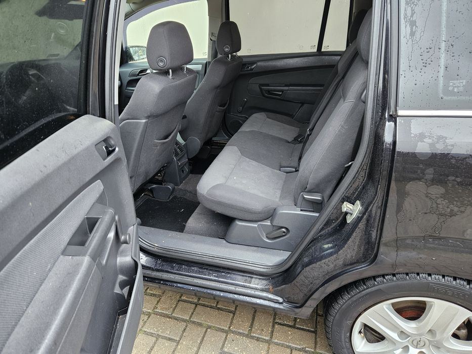 Opel Zafira 2006 рік 1.9 дизель 7 місць