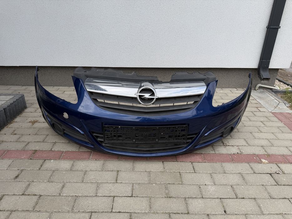 Zderzaki przednie Opel Corsa D