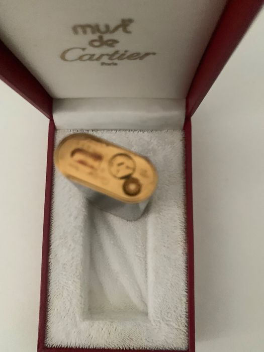 Isqueiro antigo marca CARTIER, vintage