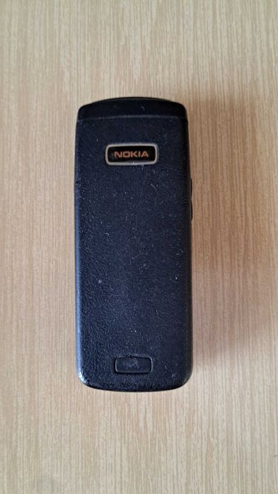 Telefon Nokia 6021