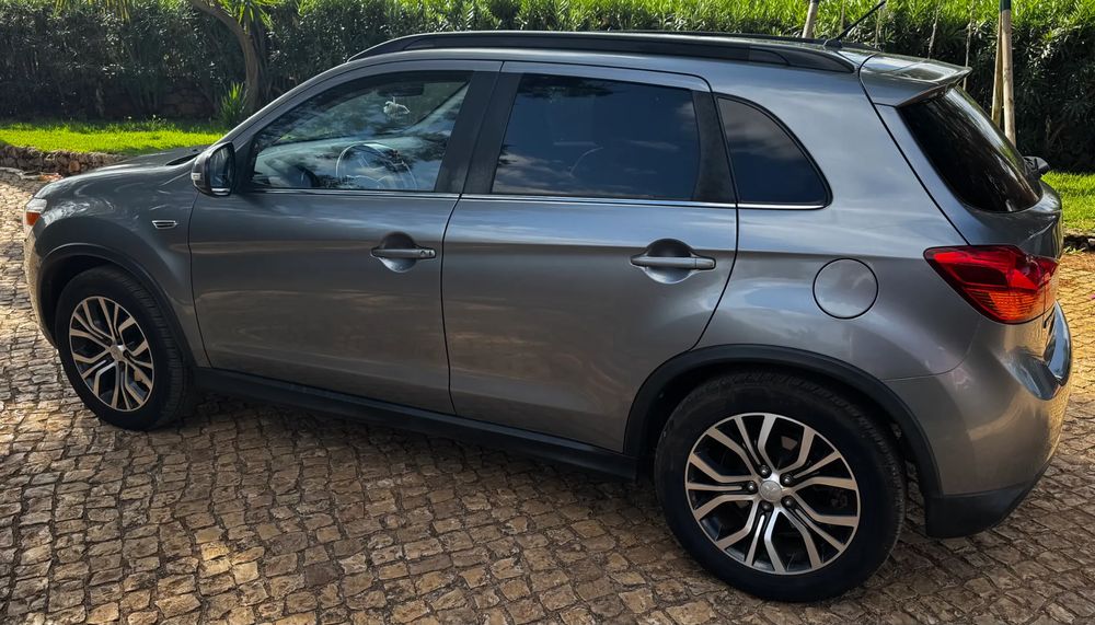 Mitsubishi ASX 1.6 DI-D Tokyo Edition