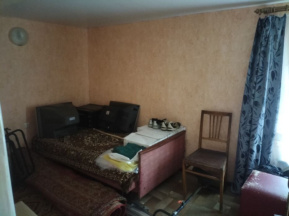 Продаж будинку в Крюкові