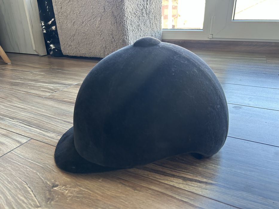 Kask Jeździecki Fouganza 140