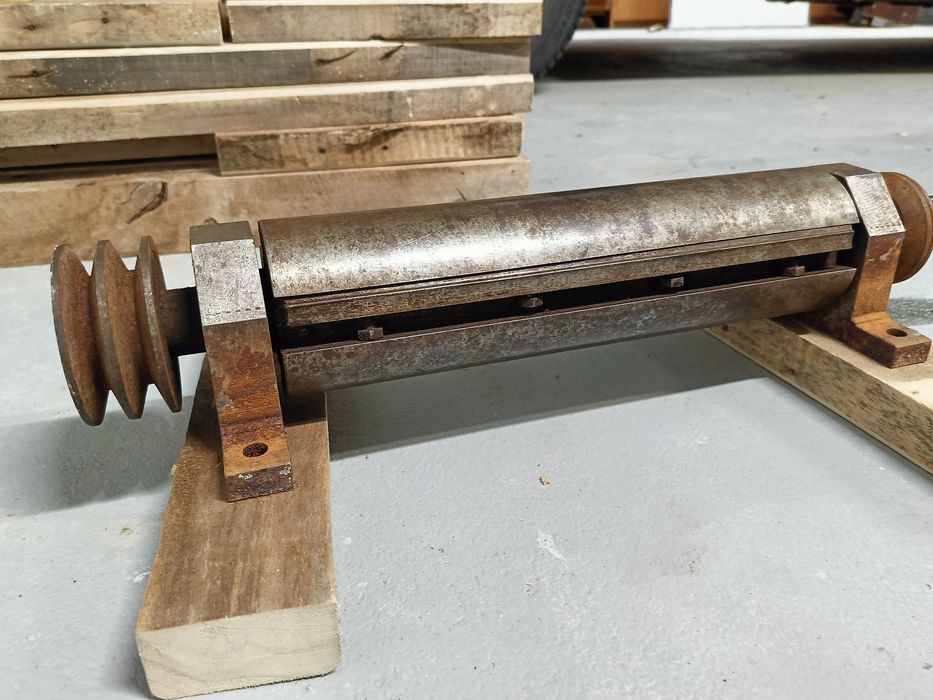 Wał do heblarki strugarki