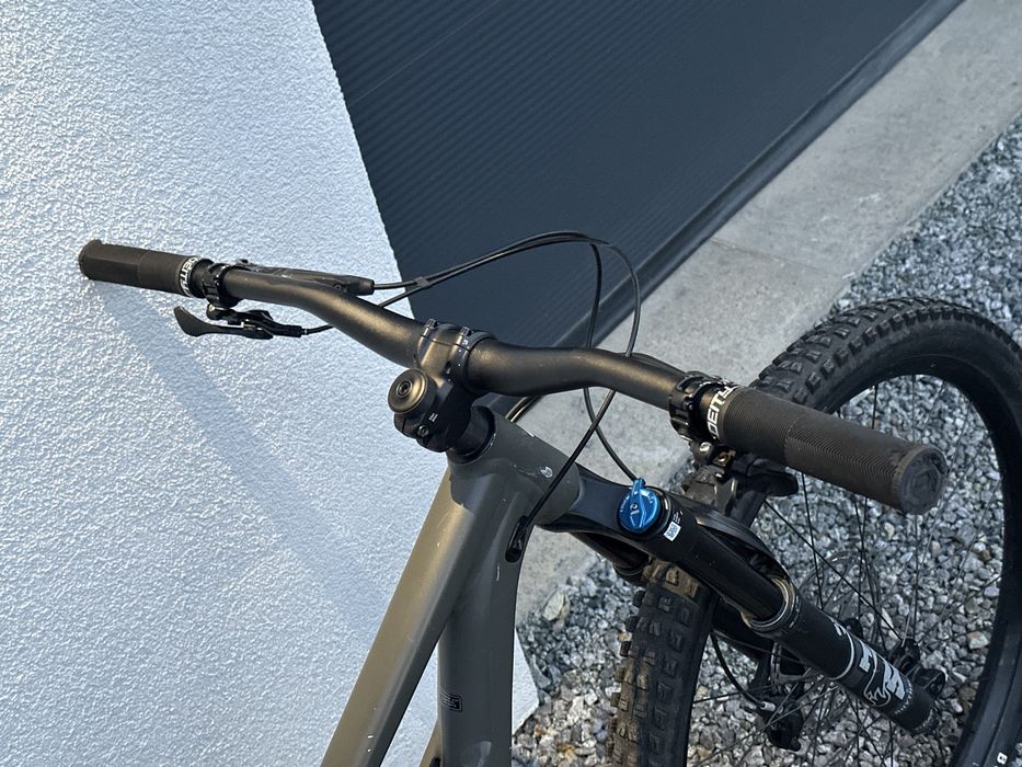 Specialized Status 140 – 2022 – rozmiar S – Mullet