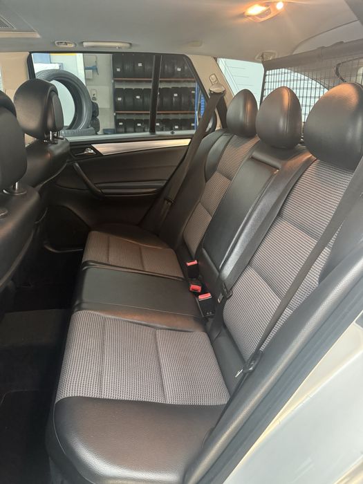 Mercedes Benz C220 Carrinha - Cx. Automatica Diesel - Teto Abrir