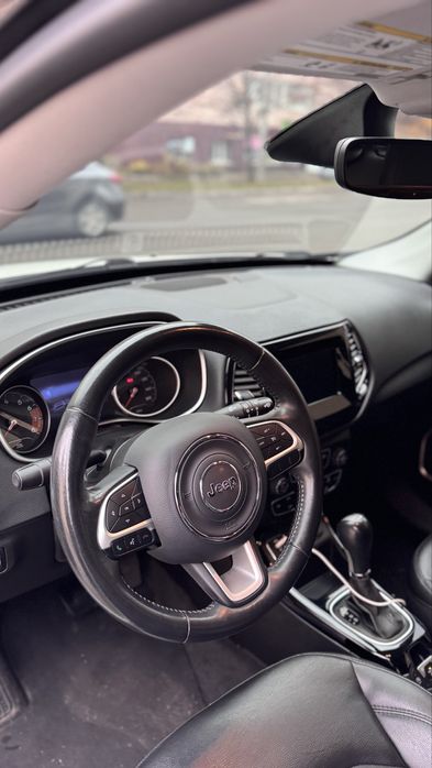 Jeep Compass Latitude Plus 2018