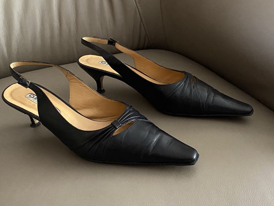 Czarne luksusowe czółenka sling-back r. 39