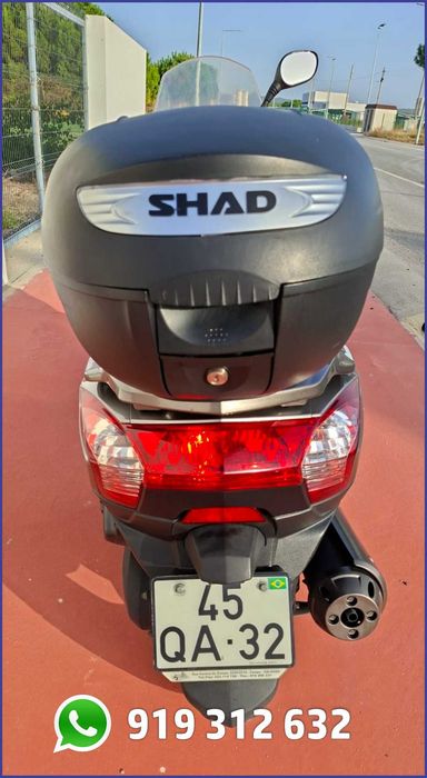 Vendo Kymco Downtown 125 cc de 2015