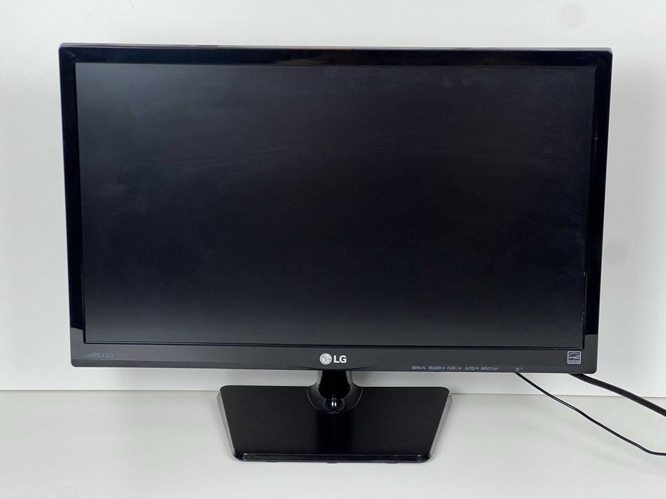 Monitor LG FLATRON 22MP47D-P + zasilacz UK/UE + D-SUB