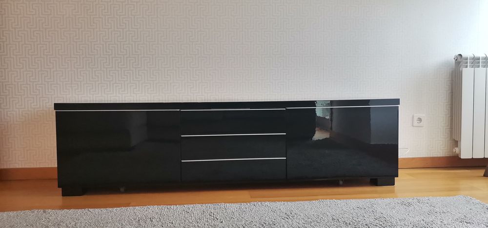 Movel / aparador de TV
