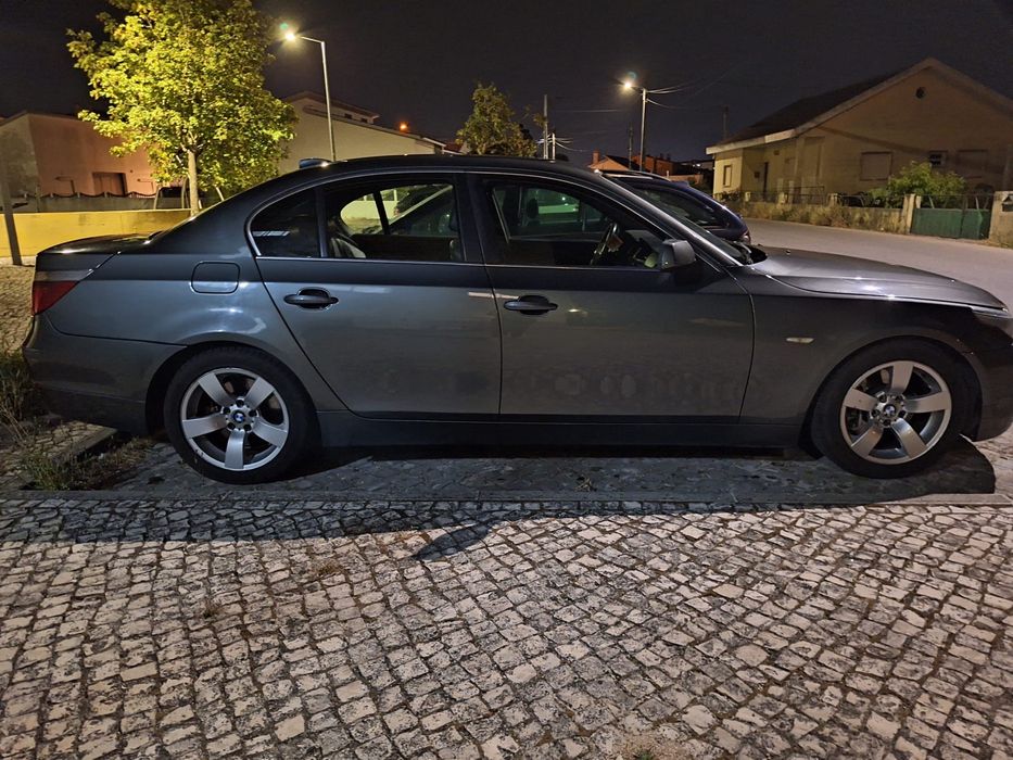 BMW  530d - 2004 — photo 3