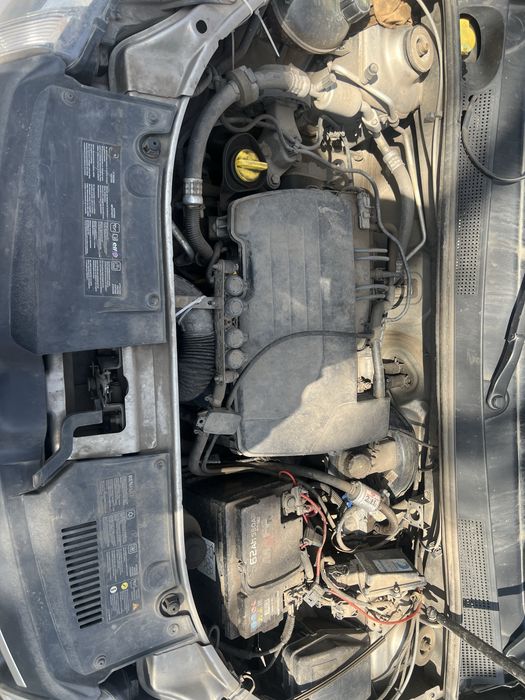Продам Renault Logan 1.2 газ/ бензин