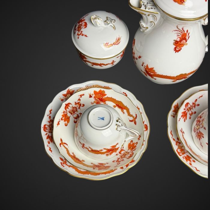 Serwis dla 2 osób miśnia meissen czerwony smok azjatycki B51/101101